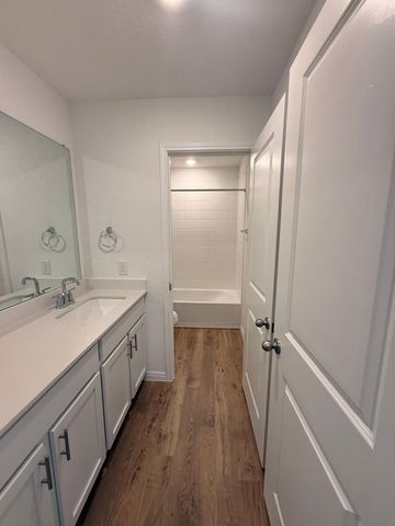 1940 Lazy Acres St, Leander, TX 78641