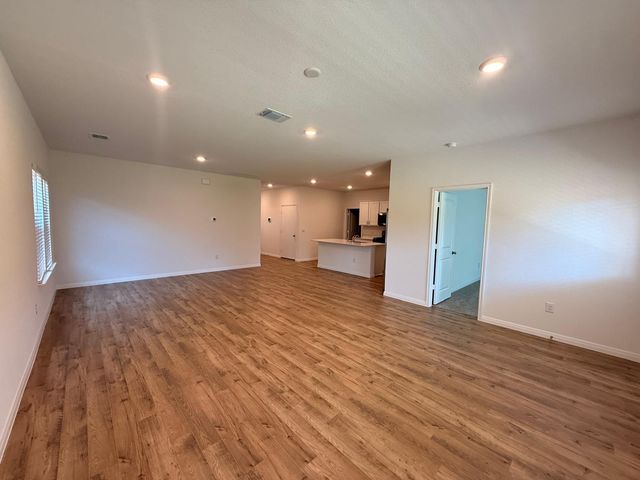 1940 Lazy Acres St, Leander, TX 78641