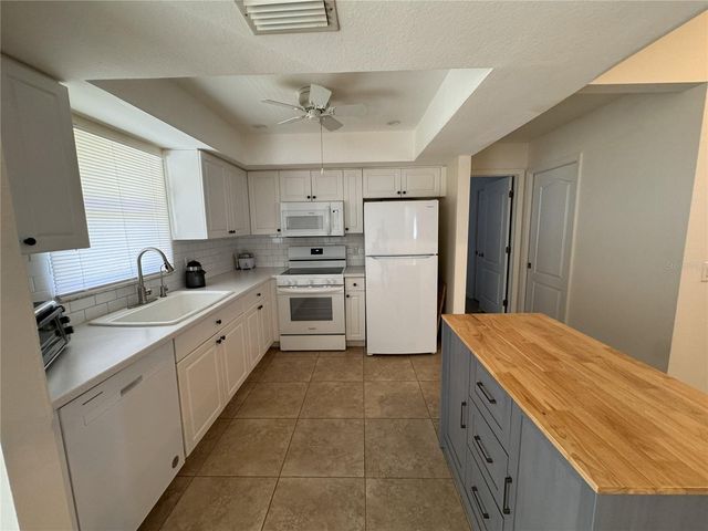 3806 SW 6TH AVENUE, Cape Coral, FL 33914