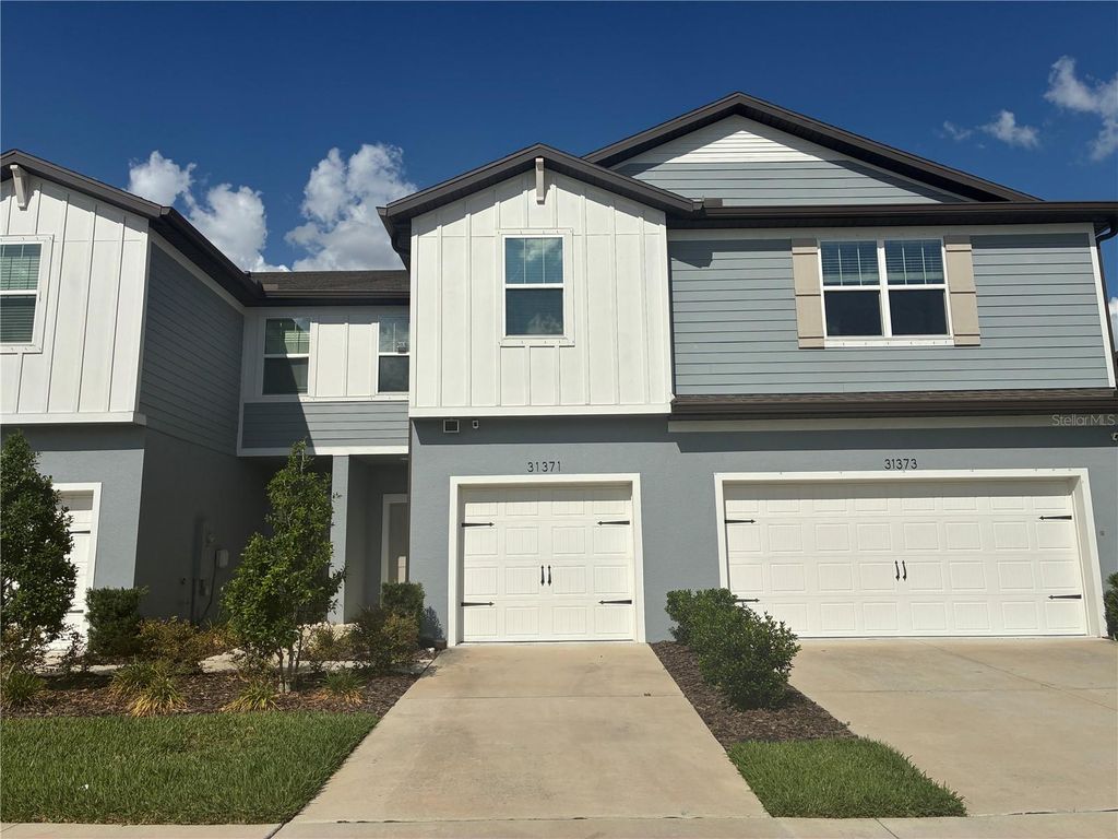 31371 AMBERVIEW BEND, Wesley Chapel, FL 33545