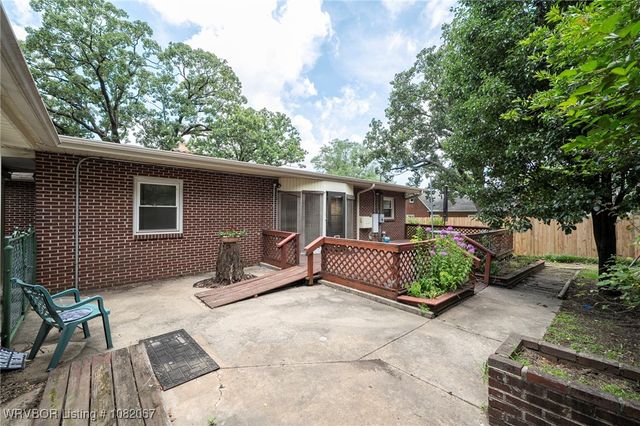 19 Hiland Drive, Fort Smith, AR 72901