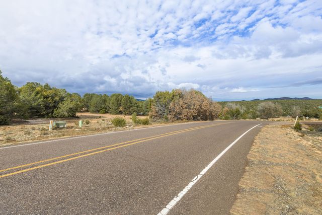 47 Woodlands Drive, Tijeras, NM 87059