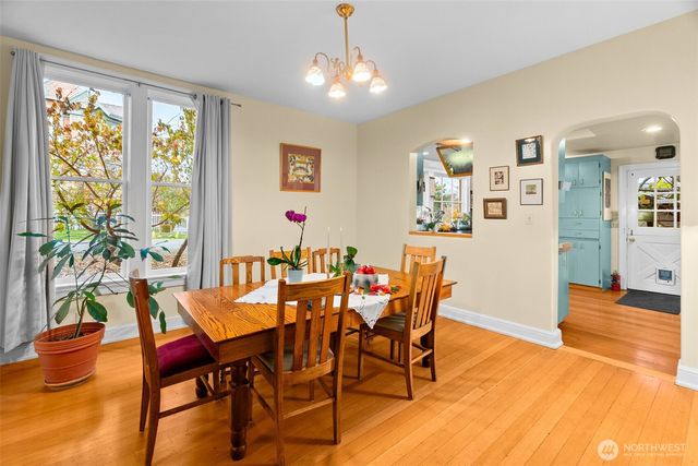 538 Adams Street, Port Townsend, WA 98368