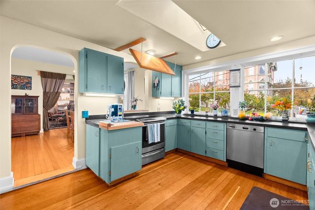 538 Adams Street, Port Townsend, WA 98368