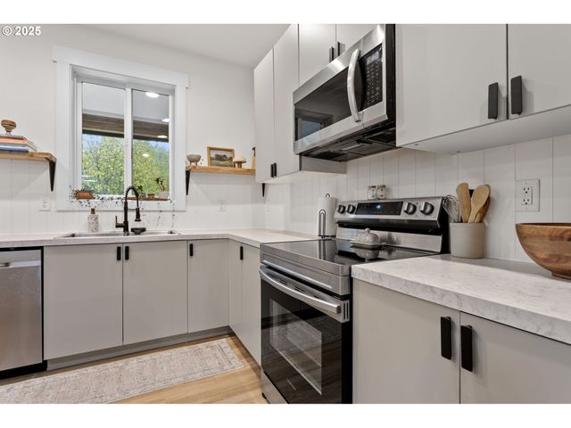 114 WILD DAISY Dr, Ariel, WA 98603