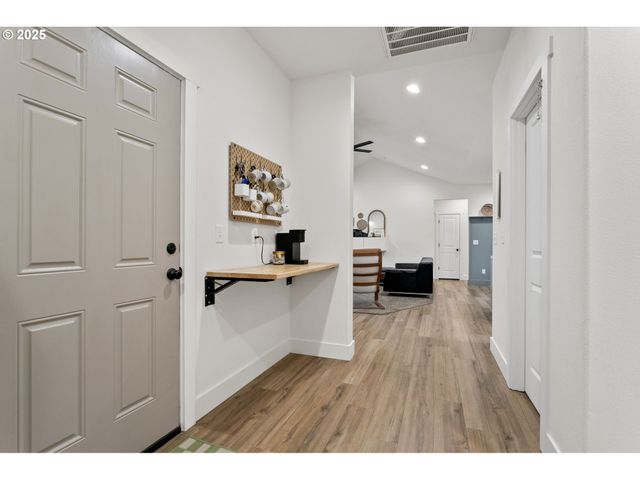 114 WILD DAISY Dr, Ariel, WA 98603