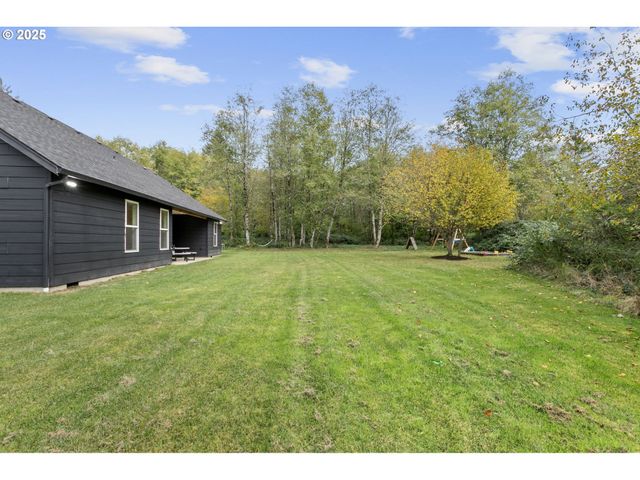 114 WILD DAISY Dr, Ariel, WA 98603