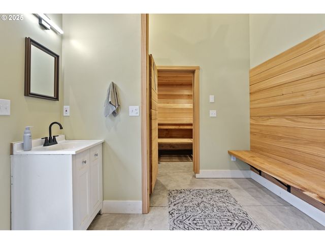 114 WILD DAISY Dr, Ariel, WA 98603