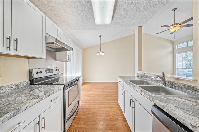 1015 E Yager LN 84, Austin, TX 78753