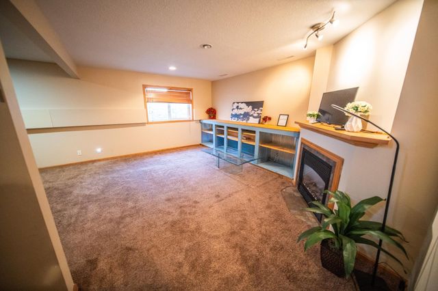 5047 Florence Drive NW, Rochester, MN 55901