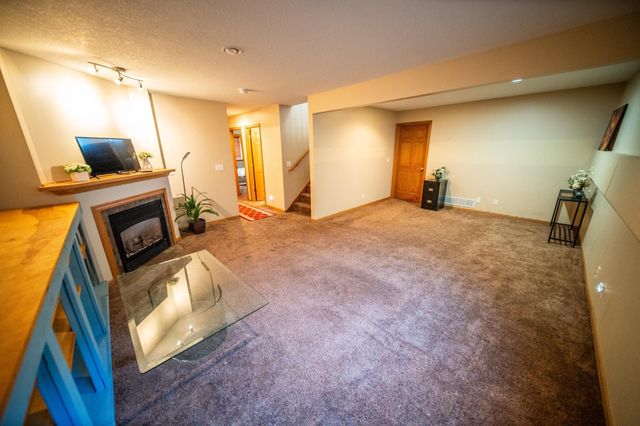 5047 Florence Drive NW, Rochester, MN 55901