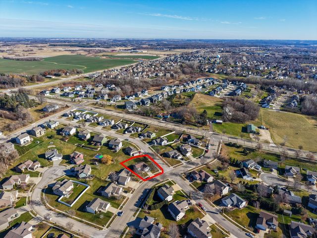 5047 Florence Drive NW, Rochester, MN 55901