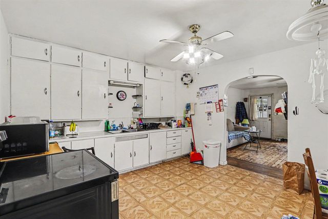 535 Washburn Avenue, Kalamazoo, MI 49048