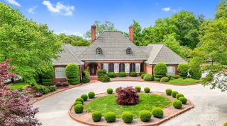 364 39th Avenue Drive NW, Hickory, NC 28601