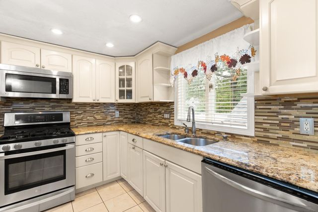 12 Cedar Circle, Randolph, MA 02368