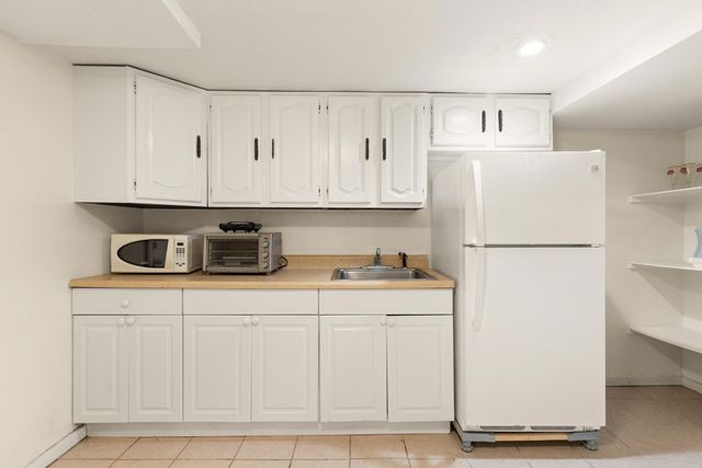 12 Cedar Circle, Randolph, MA 02368