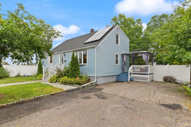 12 Cedar Circle, Randolph, MA 02368