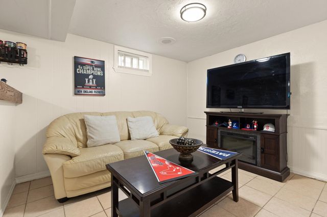 12 Cedar Circle, Randolph, MA 02368