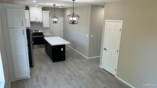 3711 Chapa Avenue, Palmview, TX 78572