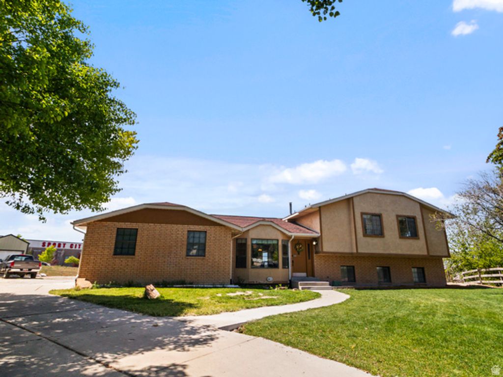 11356 S RICK CIR, South Jordan, UT 84095