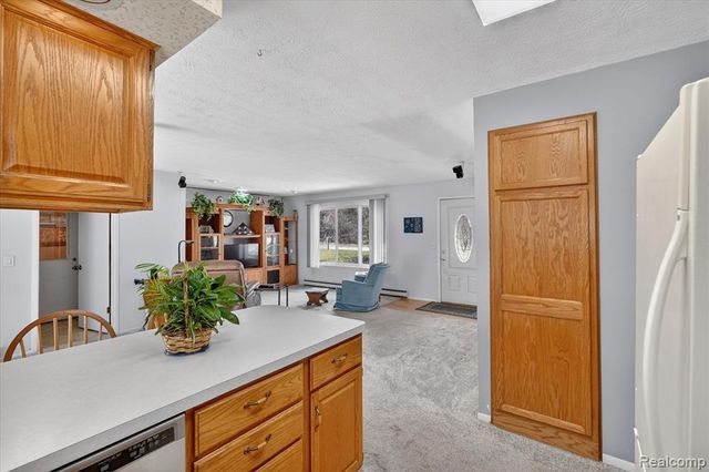 3318 Shawnee Trail, Pinckney, MI 48169