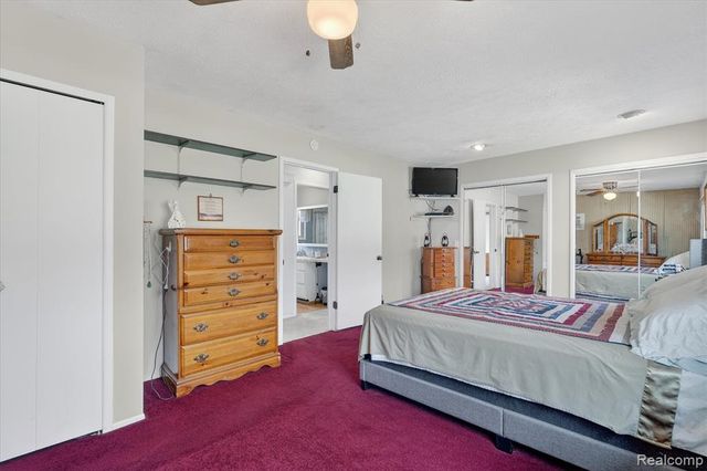 3318 Shawnee Trail, Pinckney, MI 48169