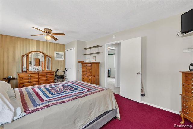 3318 Shawnee Trail, Pinckney, MI 48169