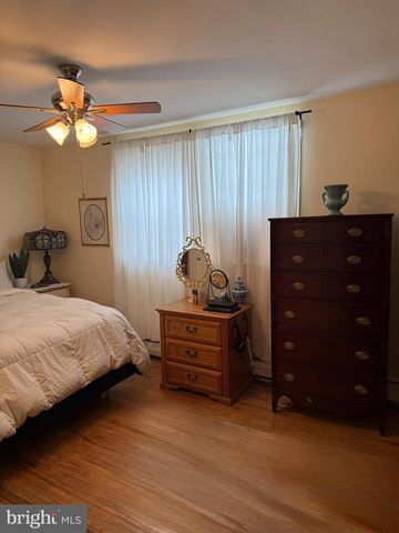 407 W LOGAN ST, Norristown, PA 19401