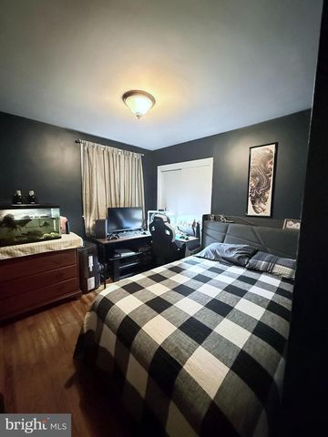 407 W LOGAN ST, Norristown, PA 19401