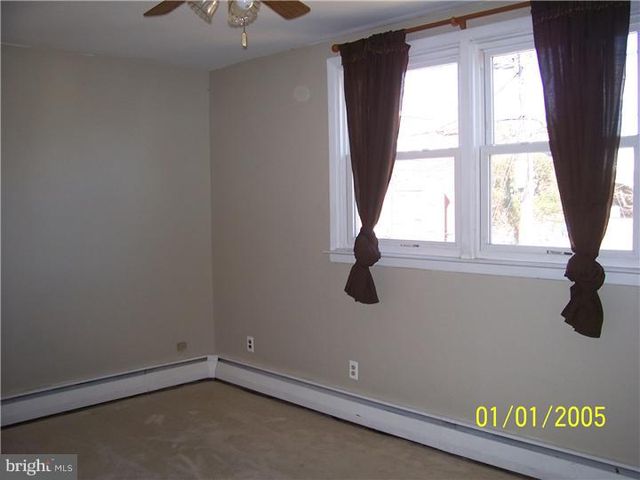 407 W LOGAN ST, Norristown, PA 19401