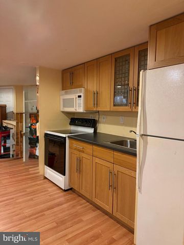 407 W LOGAN ST, Norristown, PA 19401