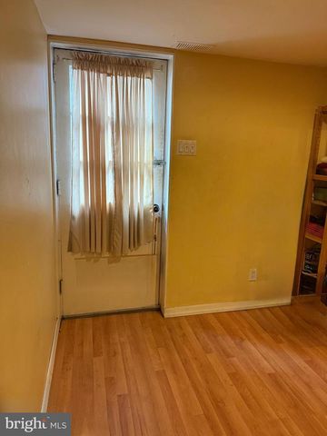 407 W LOGAN ST, Norristown, PA 19401