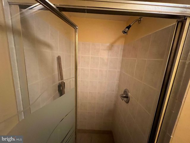 407 W LOGAN ST, Norristown, PA 19401