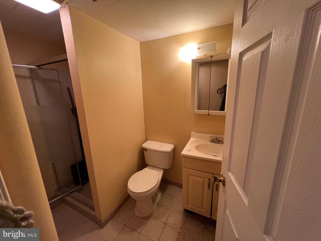 407 W LOGAN ST, Norristown, PA 19401