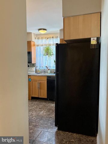 407 W LOGAN ST, Norristown, PA 19401