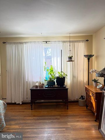 407 W LOGAN ST, Norristown, PA 19401