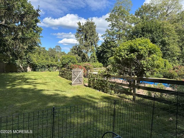 630 Kings Highway E, Atlantic Highlands, NJ 07716