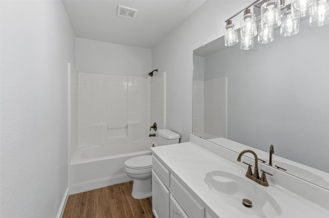 913 Remington Drive, Saginaw, TX 76131