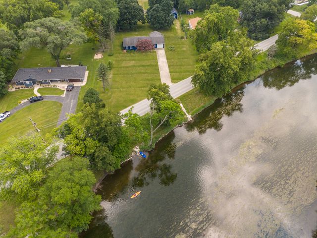 15717 S River Road, Plainfield, IL 60544