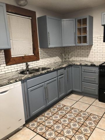 6100 FLORIDA AVENUE, New Port Richey, FL 34653