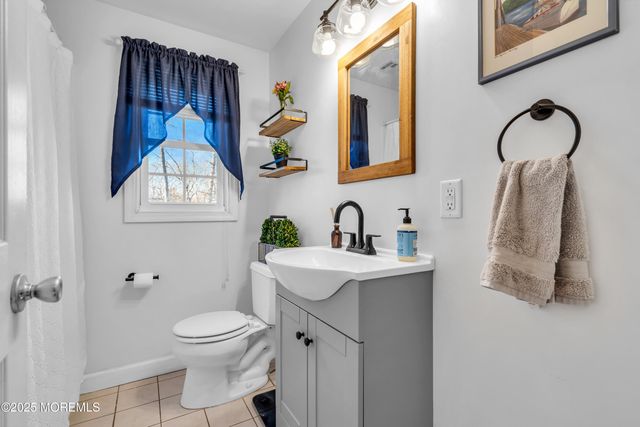 118 Maple Street, Toms River, NJ 08753