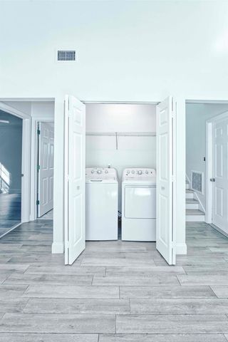 303 D St, St Augustine, FL 32080