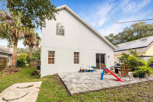 303 D St, St Augustine, FL 32080