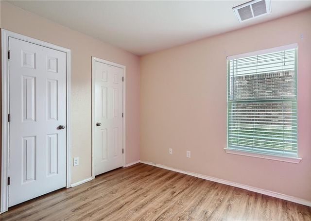160 Wildfire CV, Buda, TX 78610