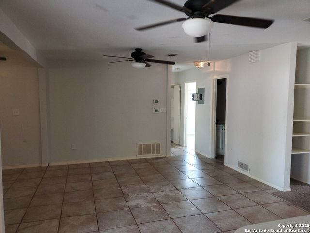 614 Oak, Converse, TX 78109