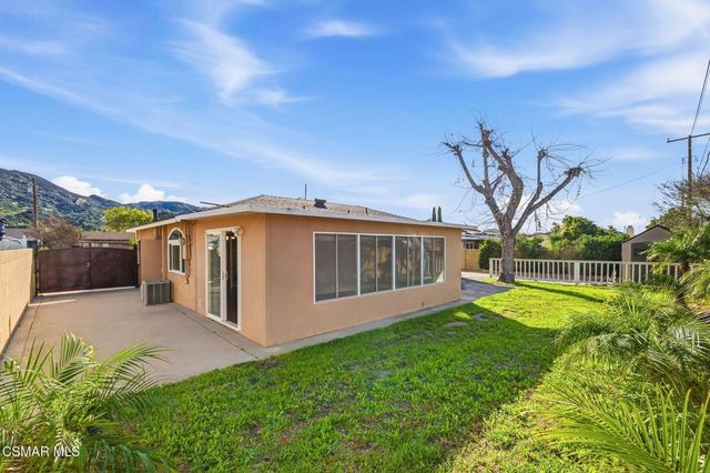 6271 Marsha Avenue, Simi Valley, CA 93063