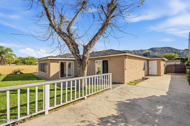 6271 Marsha Avenue, Simi Valley, CA 93063