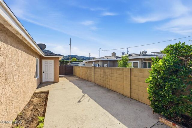6271 Marsha Avenue, Simi Valley, CA 93063