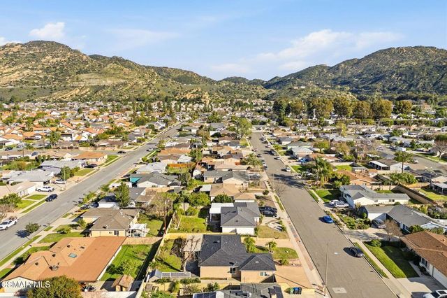 6271 Marsha Avenue, Simi Valley, CA 93063