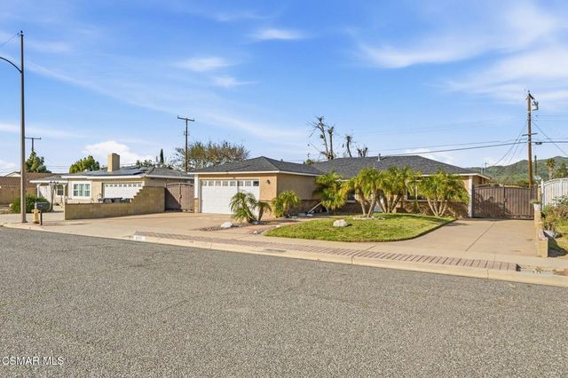 6271 Marsha Avenue, Simi Valley, CA 93063